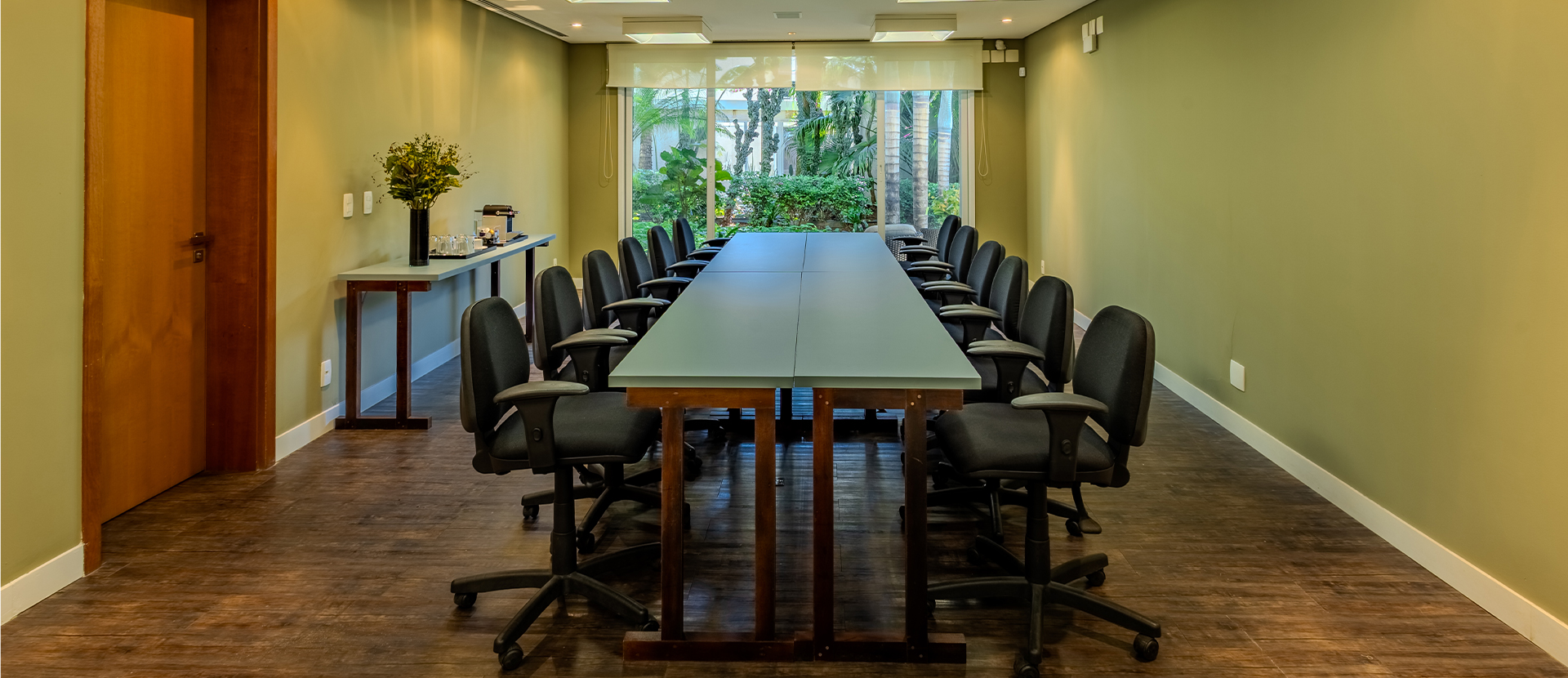 Sala de Reunião - Skeleton